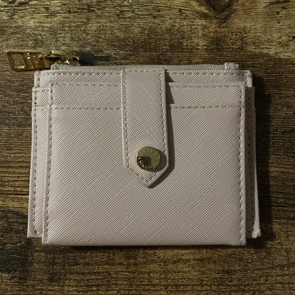 Baby pink/nude Steve Madden Card Holder - Picture 2 of 6